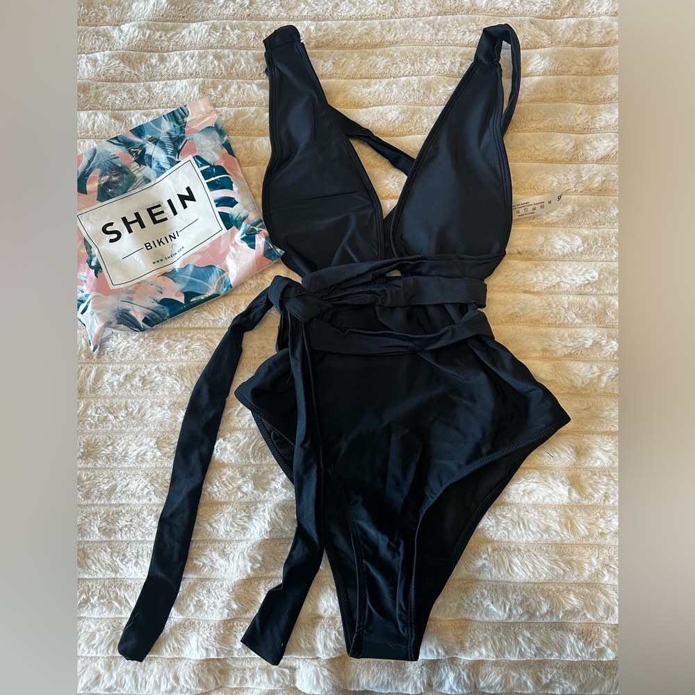 SHEIN New Black One-Piece Swimsuit with Wrap Detail
